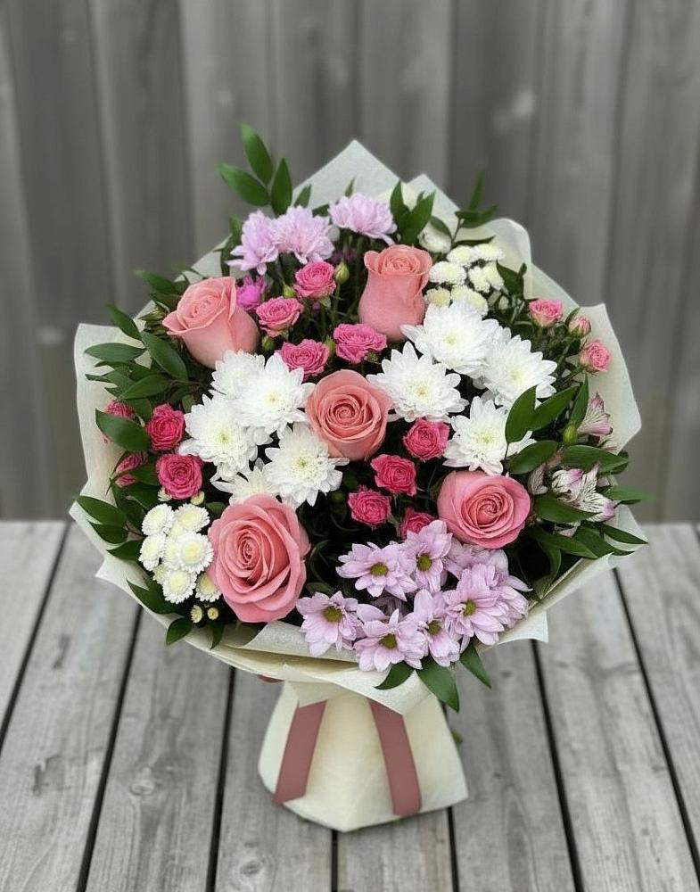 Букет цветов из: Альстромерии, Гвоздики, Розы и Хризантемы в Арбаж