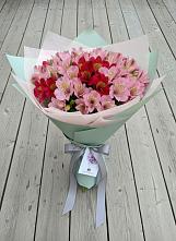 Букет цветов из:  Альстромерии в Арбаж