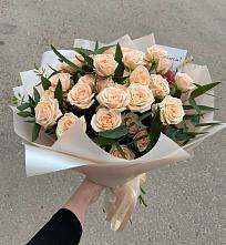 Букет Кремовые розы Латте в Арбаж