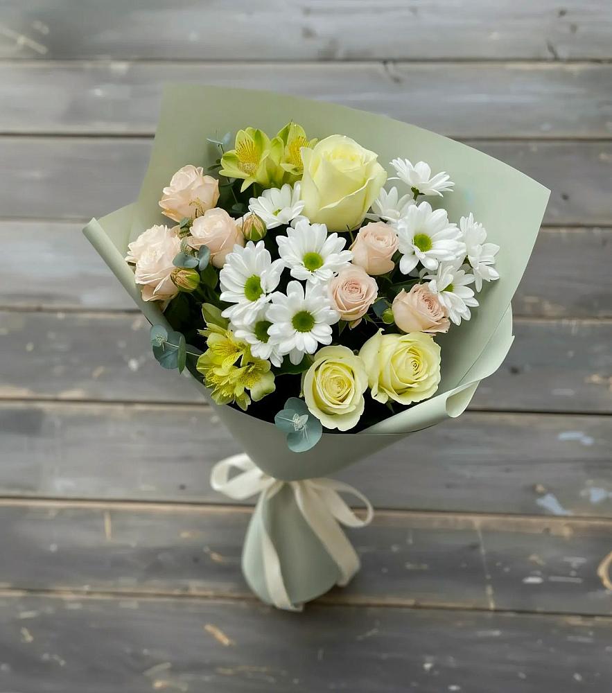 Букет цветов из: Альстромерии, Розы и Хризантемы в Арбаж