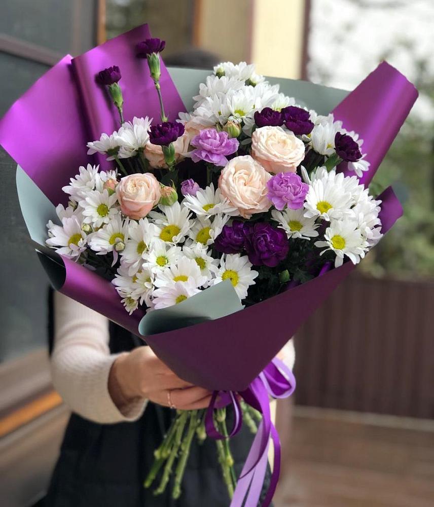 Букет цветов из: Хризантемы, Гвоздики и Розы в Арбаж