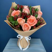 Букет цветов из:  Розы и Альстромерии в Арбаж