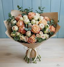 Букет цветов из:  Альстромерии и Розы #REPLACE_PRED# Арбаж